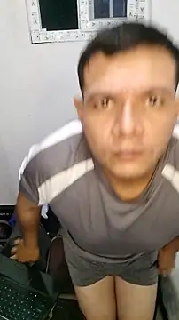 miketripi420 online show from April 11, 6:20 am