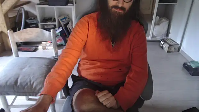 contemptumundi888 online show from September 26, 11:30 am