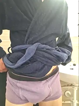 Vasember11xh online show from May 15, 7:44 pm