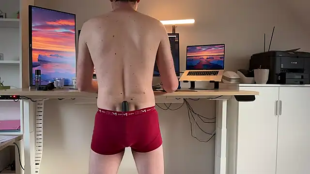 Snapshot of ikbeneendikkelul chatting on December 3, 8:25 am ikbeneendikkelul online show from December 3, 8:25 am