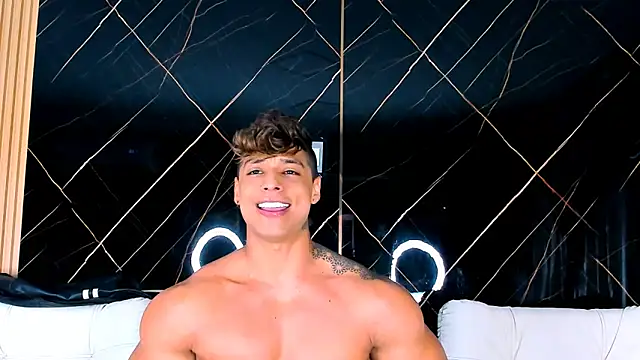 Owen Muzcle online show from October 5, 5:00 am