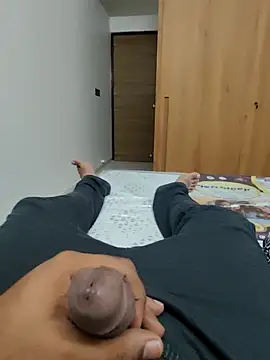 Snapshot of IndianM5823 chatting on September 16, 5:58 pm IndianM5823 online show from September 16, 5:58 pm