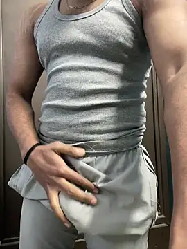 raghavs online show from December 16, 8:32 am