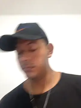 thegirlhot34 online show from April 12, 7:32 am