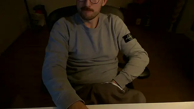 taallguyy 196 online show from February 5, 4:58 pm