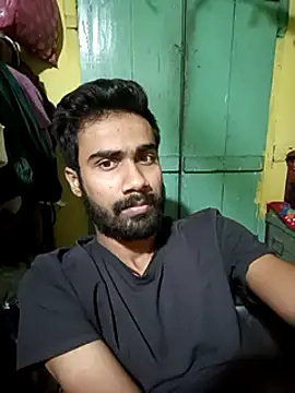 Snapshot of Skinny_Bigass_23 chatting on February 7, 7:27 pm Skinny Bigass 23 online show from February 7, 7:27 pm