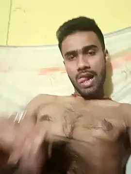 Snapshot of Skinny_Bigass_23 chatting on February 24, 7:19 pm Skinny Bigass 23 online show from February 24, 7:19 pm