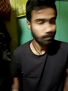 Snapshot of Skinny_Bigass_23 chatting on February 10, 5:25 am Skinny Bigass 23 online show from February 10, 5:25 am