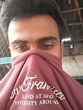 Snapshot of Skinny_Bigass_23 chatting on March 20, 7:25 am Skinny Bigass 23 online show from March 20, 7:25 am