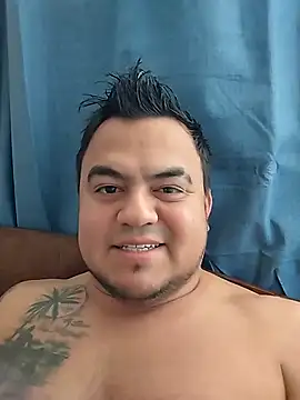 TheBriiaand30 online show from April 5, 9:00 pm