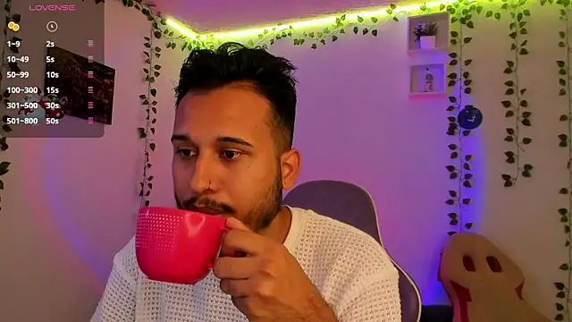 Raf brunette online show from December 23, 1:24 pm