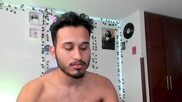 Raf brunette online show from March 19, 1:18 pm