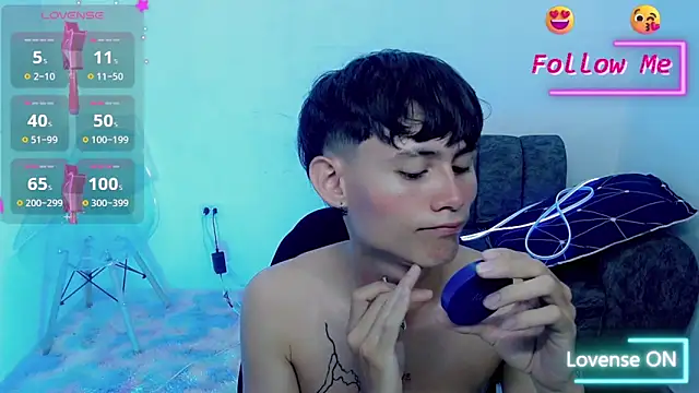 tanjiro cute online show from January 28, 4:08 am