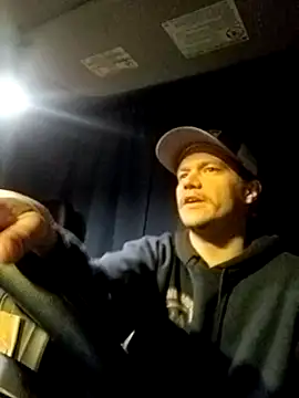 ChuckyyDee online show from December 19, 11:07 am