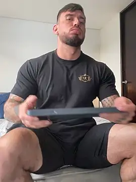 DimitriSullivan  online show from February 11, 1:38 pm