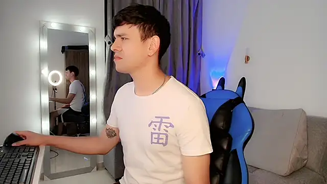 joe jhon online show from March 8, 12:42 am