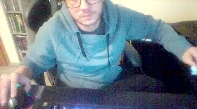 Stiiier1992 online show from December 5, 9:17 pm