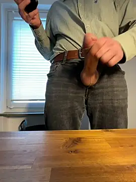 dirtyeeedii online show from November 11, 2:55 pm