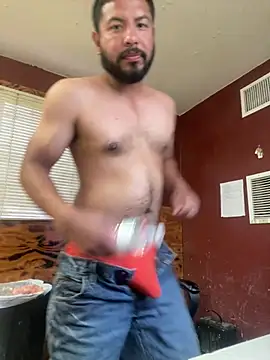 Jjuarez5409 online show from March 29, 8:20 pm