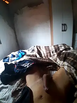 Danieloliveirr online show from October 21, 6:55 pm