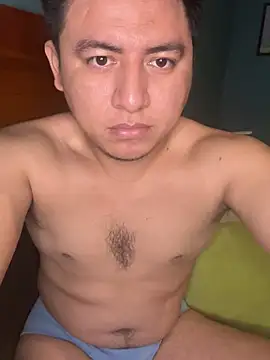 Snapshot of rickcam04 chatting on December 19, 3:19 pm rickcam04 online show from December 19, 3:19 pm