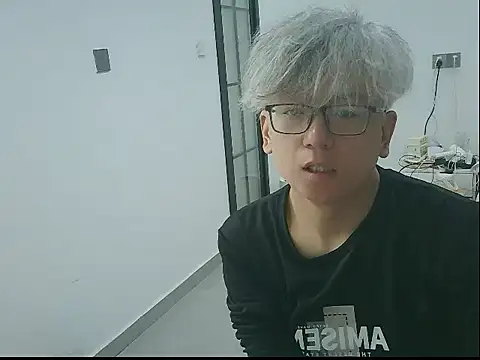 leoUSIR online show from March 16, 7:01 am