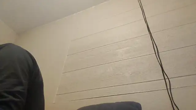 Huntzg23 online show from February 15, 7:14 am