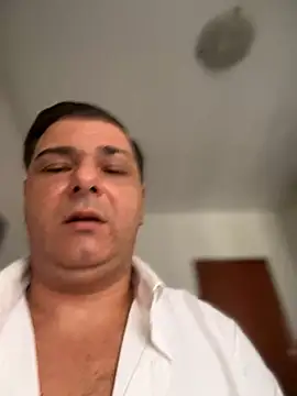 SecretlyDD online show from February 3, 8:46 am