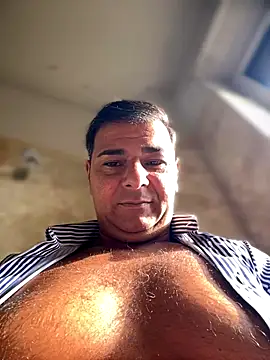 SecretlyDD online show from October 29, 9:45 am