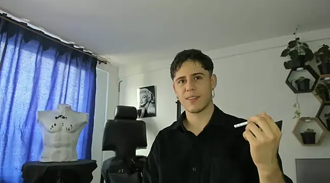 Antonello Vannucci online show from March 12, 6:33 pm