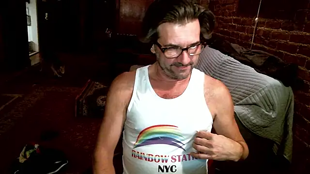 Johnny Bottoms online show from December 20, 3:13 am