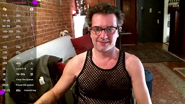 Johnny Bottoms online show from March 15, 2:23 pm