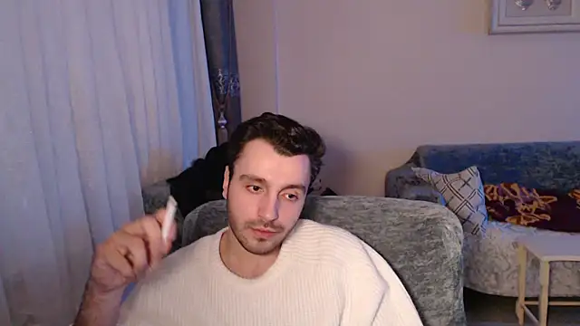 handsomeee04 online show from March 13, 11:22 pm