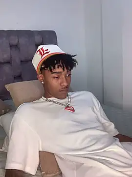 Boy cock18 online show from February 17, 3:04 am