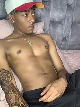 Boy cock18 online show from January 13, 7:53 pm