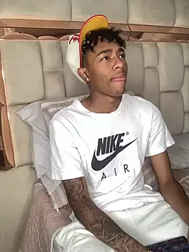 Boy cock18 online show from February 19, 4:44 pm