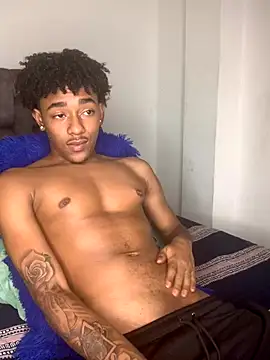 Boy cock18 online show from October 4, 11:53 pm