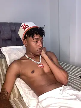 Boy cock18 online show from February 18, 2:05 am