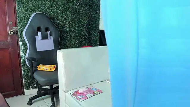 andy dan18 online show from April 13, 7:25 pm