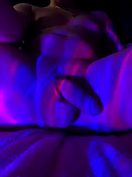 Snapshot of DiamondZar77038 chatting on September 25, 8:19 pm DiamondZar77038 online show from September 25, 8:19 pm