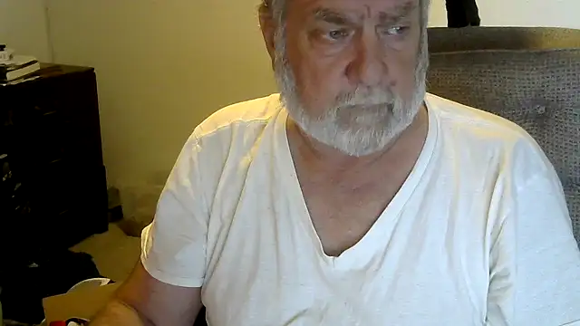 viejo oso online show from January 10, 5:50 pm