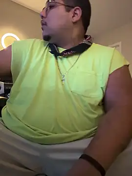 cloudy couple444 online show from February 5, 8:11 am