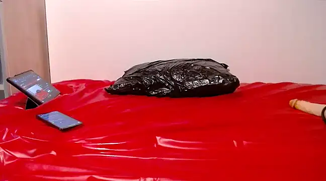  spades  online show from March 14, 10:36 pm