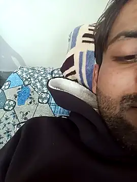 Snapshot of playboyz77 chatting on January 2, 9:00 am playboyz77 online show from January 2, 9:00 am