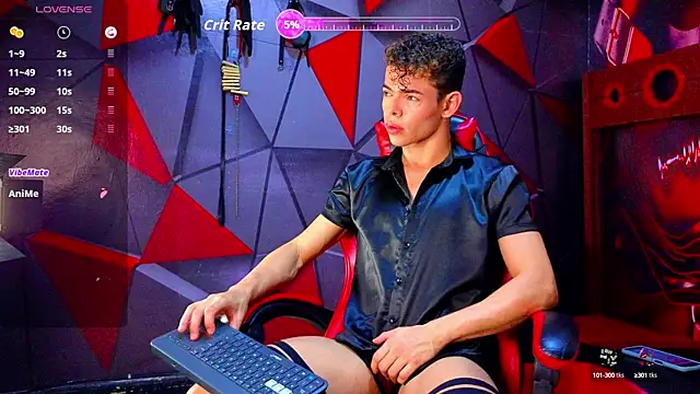 Snapshot of Nijinsky_LatinBoy chatting on October 1, 11:47 am Nijinsky LatinBoy online show from October 1, 11:47 am