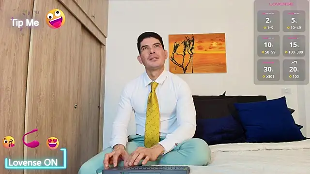 Andrewstelle coleman online show from October 29, 5:38 pm