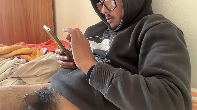 mauri200 online show from April 16, 8:25 am