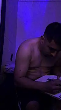 k1oudE online show from January 7, 9:10 am