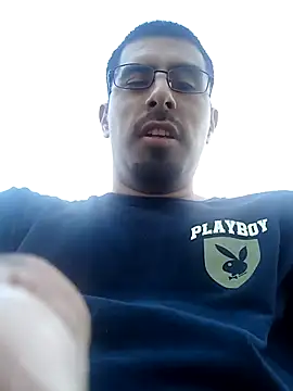 k1oudE online show from March 22, 6:03 pm