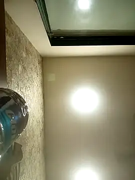 jemes21in online show from December 14, 9:16 am